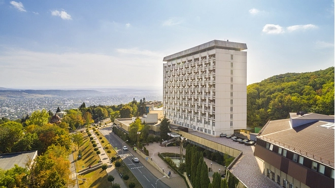 Санаторий &laquo;Родник&raquo;, Пятигорск