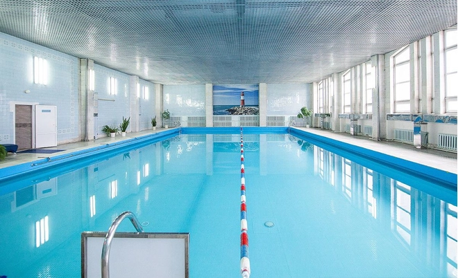 Бассейн санатория Тарханы в Пятигорске