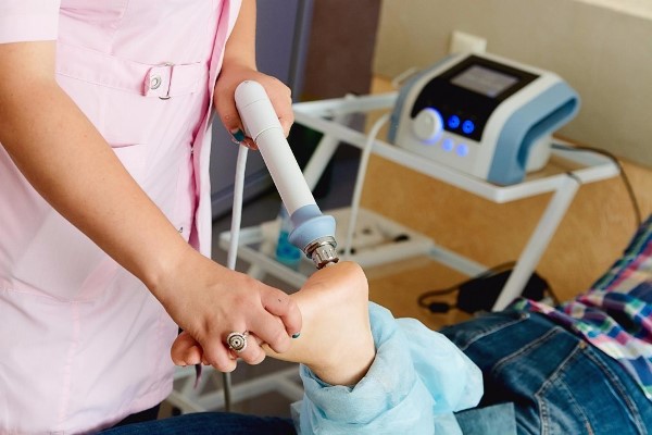 Ударно-волновая терапия