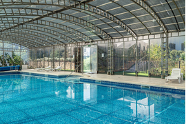 Крытый бассейн санатории Узбекистан в Ялте