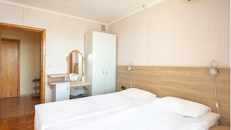 Номер Полулюкс 2-комнатный (корп. 3) - Санаторий «Дюльбер», Ялта - 3