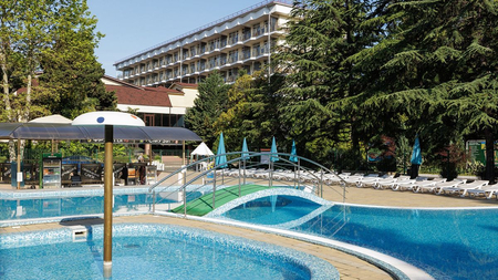 Бассейн и SPA – Курортный отель «Бургас», Сочи