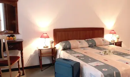 Номер 2-х местный 2-х комнатный Комфорт вид на парк (корп. 2) - Санаторий «Утес», Алушта - 1