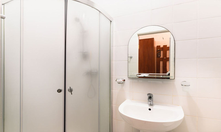 Номер Трёхместный номер "СТАНДАРТ+" CЕВЕР (корп. 1) - Санаторий «Алушта», Алушта - 4