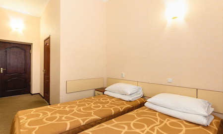 Номер Двухместный номер "СТАНДАРТ" СЕВЕР (корп. 1) - Санаторий «Алушта», Алушта - 2