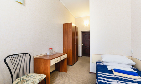 Номер Одноместный номер "СТАНДАРТ" СЕВЕР (корп. 1) - Санаторий «Алушта», Алушта - 4