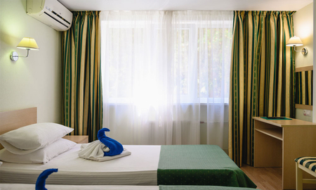 Номер Двухкомнатный номер "КОМФОРТ" (корп. 6) - Санаторий «Алушта», Алушта - 12