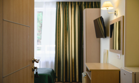 Номер Одноместный номер "СТАНДАРТ" (корп. 6) - Санаторий «Алушта», Алушта - 9