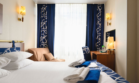 Номер Два однокомнатных двухместных "СОВМЕЩЁННЫЙ" (корп. 8) - Санаторий «Алушта», Алушта - 3