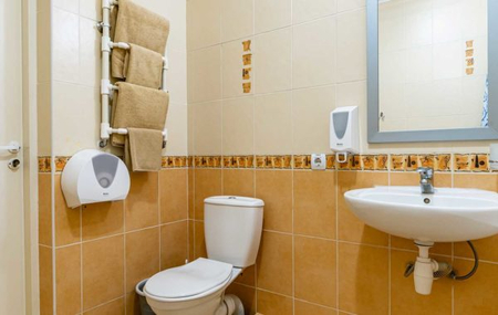 Номер Улучшенный 3-х местный (корп. Пограничный) - Реабилитационный центр «Возрождение», Евпатория - 5