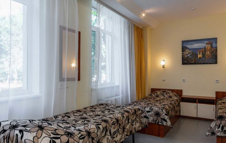 Номер Улучшенный 3-х местный (корп. Пограничный) - Реабилитационный центр «Возрождение», Евпатория - 2