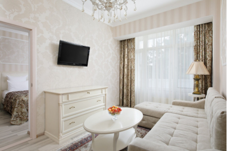 Номер Люкс двухкомнатный - Санаторий «Казахстан», Ессентуки - 3