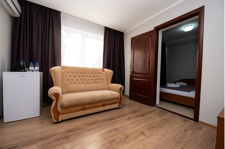 Номер Трехкомнатный номер Фэмили - Санаторий «Славутич», Алушта - 2