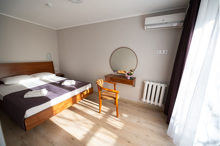 Номер Трехкомнатный номер Фэмили - Санаторий «Славутич», Алушта - 1