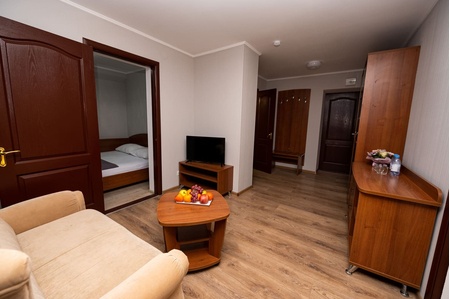 Номер Трехкомнатный номер Фэмили - Санаторий «Славутич», Алушта - 6