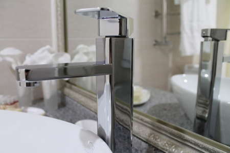 Номер Трехместный с 3 кроватями - SPA-отель «Рафаэль», Железноводск - 5