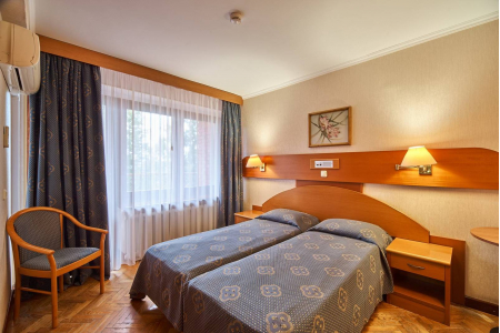 Номер 1-комнатный 2-местный стандартный - Пансионат с лечением «Заря», Московская обл - 2