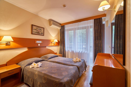 Номер Двухкомнатный стандартный 1 и 2 этаж - Пансионат с лечением «Заря», Московская обл - 6