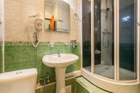 Номер 2-х местный 1-но комнатный 2 категории (корп.4) - Санаторий «Лермонтова», Пятигорск - 3