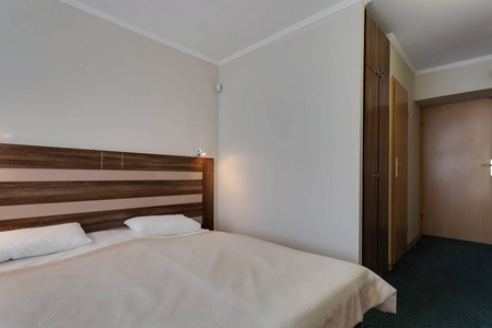 Номер 2-местный стандарт с балконом - Санаторий «Золотой берег», Евпатория - 3