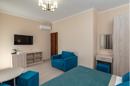 Номер Улучшенный стандарт (1 блок) корп. 7 - Санаторий «Узбекистан», Ялта - 2