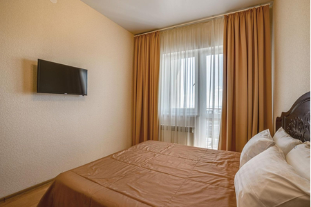 Номер Люкс 3-комнатный 4-местный (3 блок) корп. 7  - Санаторий «Узбекистан», Ялта - 10