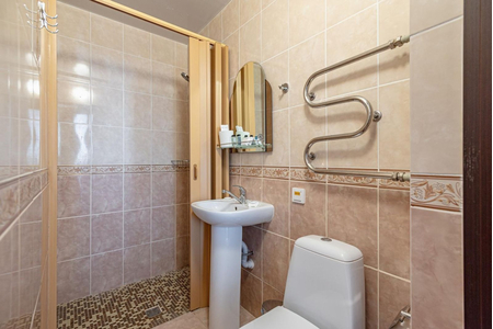 Номер Люкс 3-комнатный 4-местный (3 блок) корп. 7  - Санаторий «Узбекистан», Ялта - 19