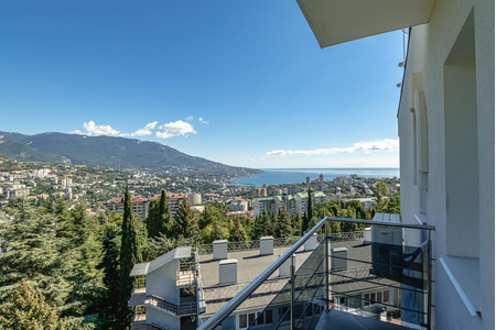 Номер Люкс 3-комнатный 4-местный (3 блок) корп. 7  - Санаторий «Узбекистан», Ялта - 22