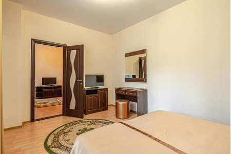 Номер Люкс 2-местный 2-комнатный (3 блок) - Санаторий «Узбекистан», Ялта - 2