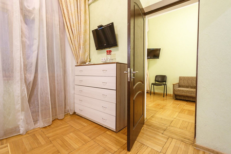 Номер Стандарт двухкомнатный 2-х местный (с балконом) 4 корпус - Санаторий «Белоруссия», Ялта - 5