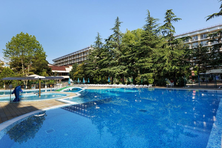 Бассейн и SPA – Курортный отель «Бургас», Сочи