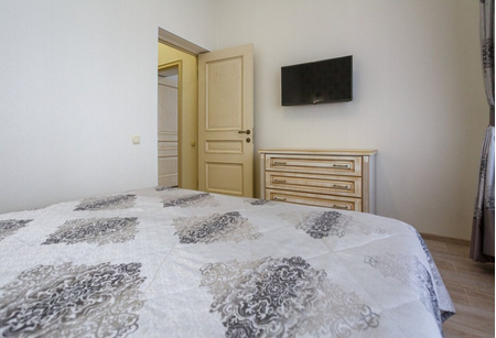 Номер Люкс двухкомнатный 2-х местный 1 корпус - Санаторий «Белоруссия», Ялта - 1