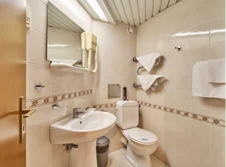 Номер 1-комнатный 2-местный стандартный - Пансионат с лечением «Заря», Московская обл - 6