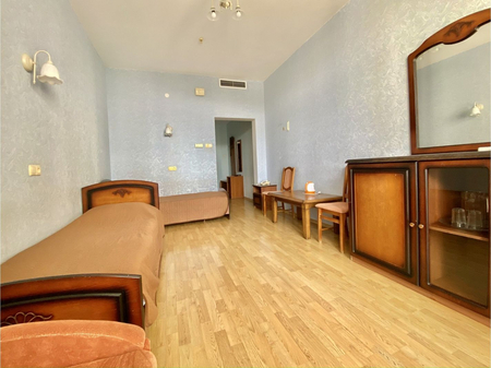 Номер Стандарт «Море» однокомнатный 2-х местный (с балконом) 5 корпус - Санаторий «Белоруссия», Ялта - 2