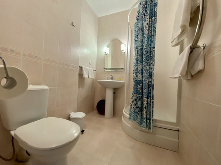 Номер Стандарт «Море» однокомнатный 2-х местный (с балконом) 5 корпус - Санаторий «Белоруссия», Ялта - 3