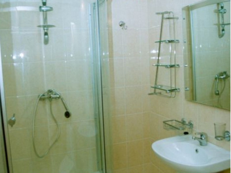 Номер 1-комнатный 1-местный север (4-й эт.) корп. 5 - Санаторий «Горный», Ялта - 2