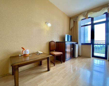 Номер Джуниор Сюит двухкомнатный 2-х местный 5 корпус - Санаторий «Белоруссия», Ялта - 2