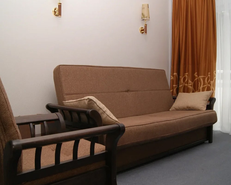 Номер Двухкомнатный номер "КОМФОРТ" (корп. 7) - Санаторий «Алушта», Алушта - 3