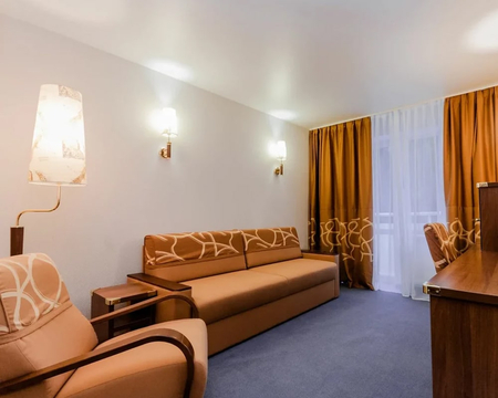 Номер Двухкомнатный номер "КОМФОРТ" (корп. 7) - Санаторий «Алушта», Алушта - 2