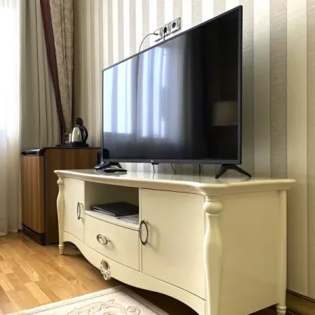 Номер Романтический Люкс - Санаторий «Целебный Нарзан», Кисловодск - 9