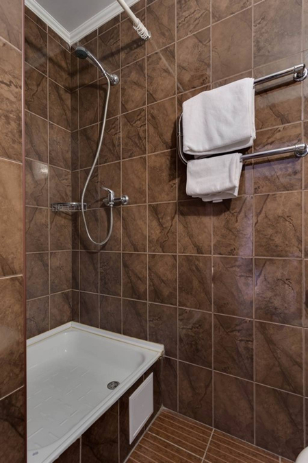 Номер 2-местный стандарт с балконом - Санаторий «Золотой берег», Евпатория - 5