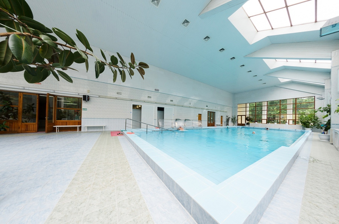 Бассейн в Санаторий Кавказ, Кисловодск