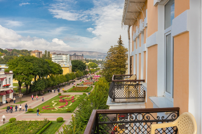 Санаторий &laquo;Нарзан&raquo;, Кисловодск, изображение 8