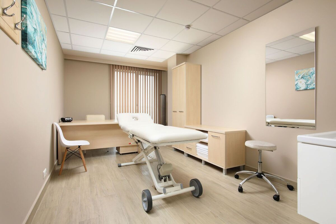 Массаж и косметология https://clck.ru/3QQMbC