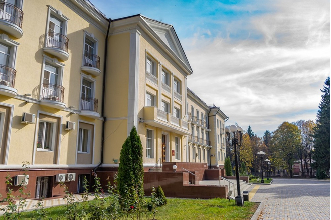 Санаторий Сеченова, ЕссентукиСанаторий Сеченова, Ессентуки